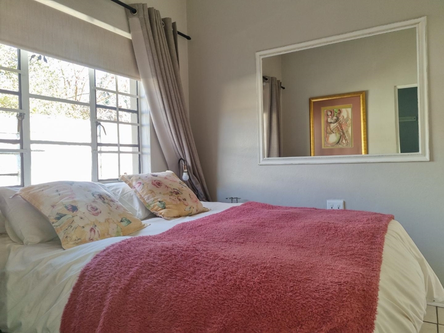 6 Bedroom Property for Sale in Eureka Free State
